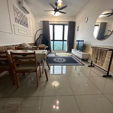 The Clio 2 Residences, Beside Ioi City Mall, Opposite Hospital Serdang, Beside Uniteen And Upm, Putrajaya Esterno foto
