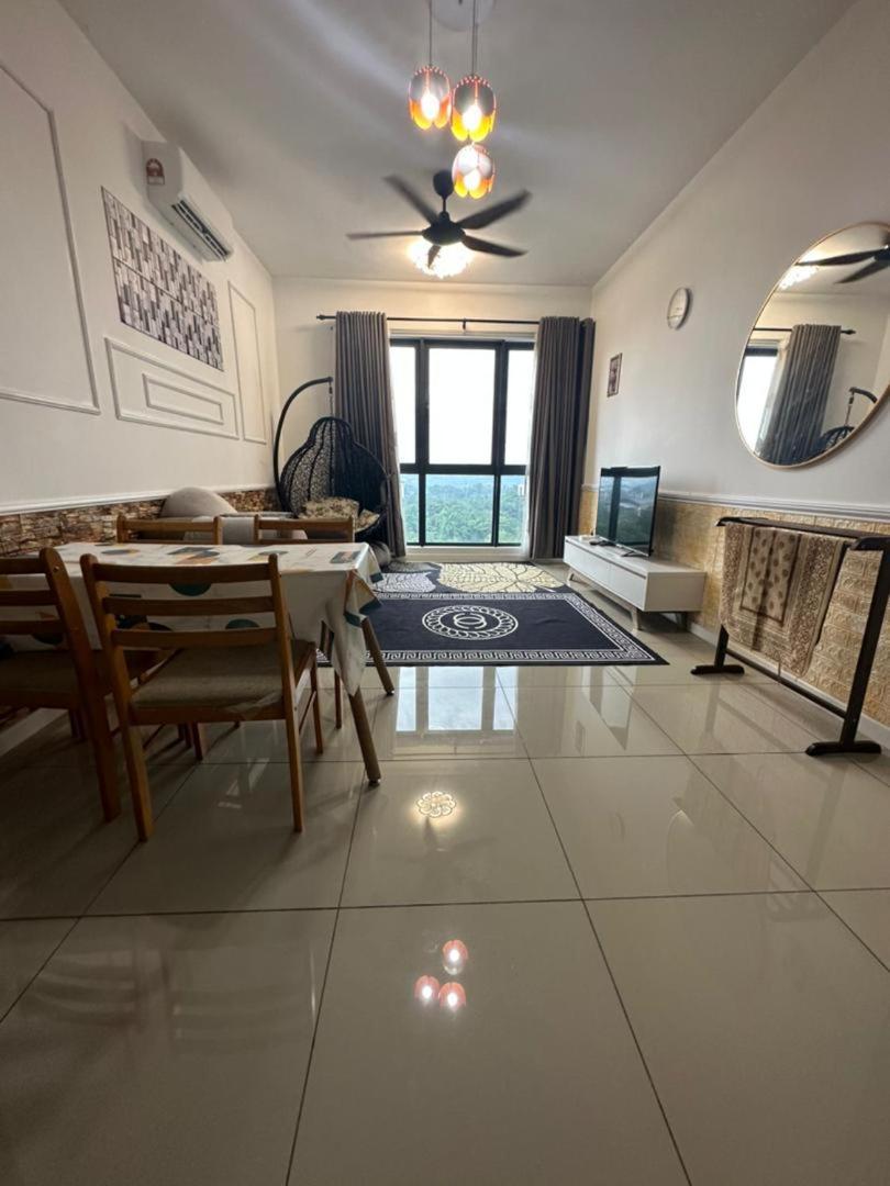 The Clio 2 Residences, Beside Ioi City Mall, Opposite Hospital Serdang, Beside Uniteen And Upm, Putrajaya Esterno foto